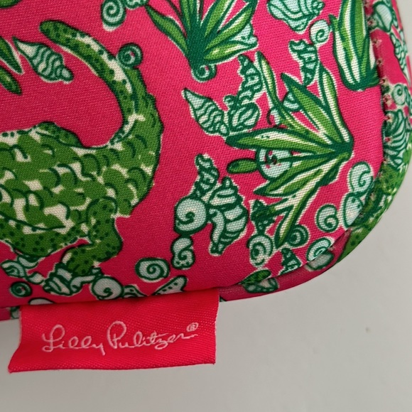 Lilly Pulitzer || Pink & Green Tablet Case. - Picture 9 of 10